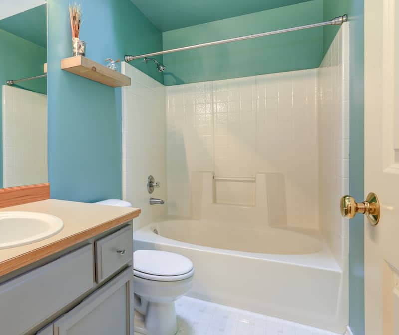 A Healthy Non-Toxic Bathroom - My Chemical-Free House